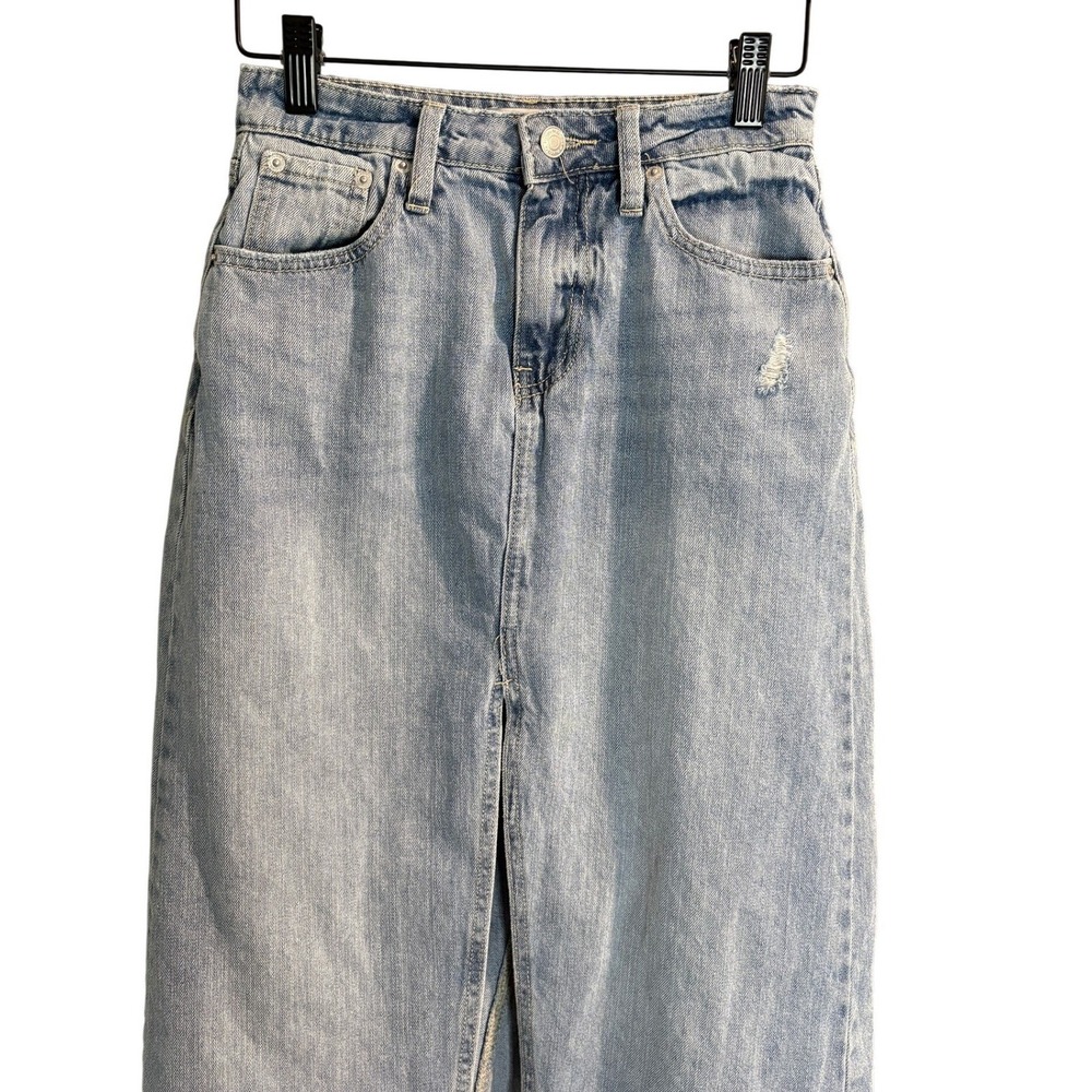 RSQ Light Wash Denim Maxi Skirt Front Slit Distressed Raw Hem Size 23 - Picture 3 of 6